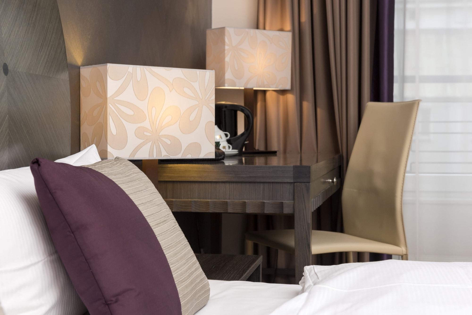 Wyndham Duisburger Hof Hotell Rom bilde